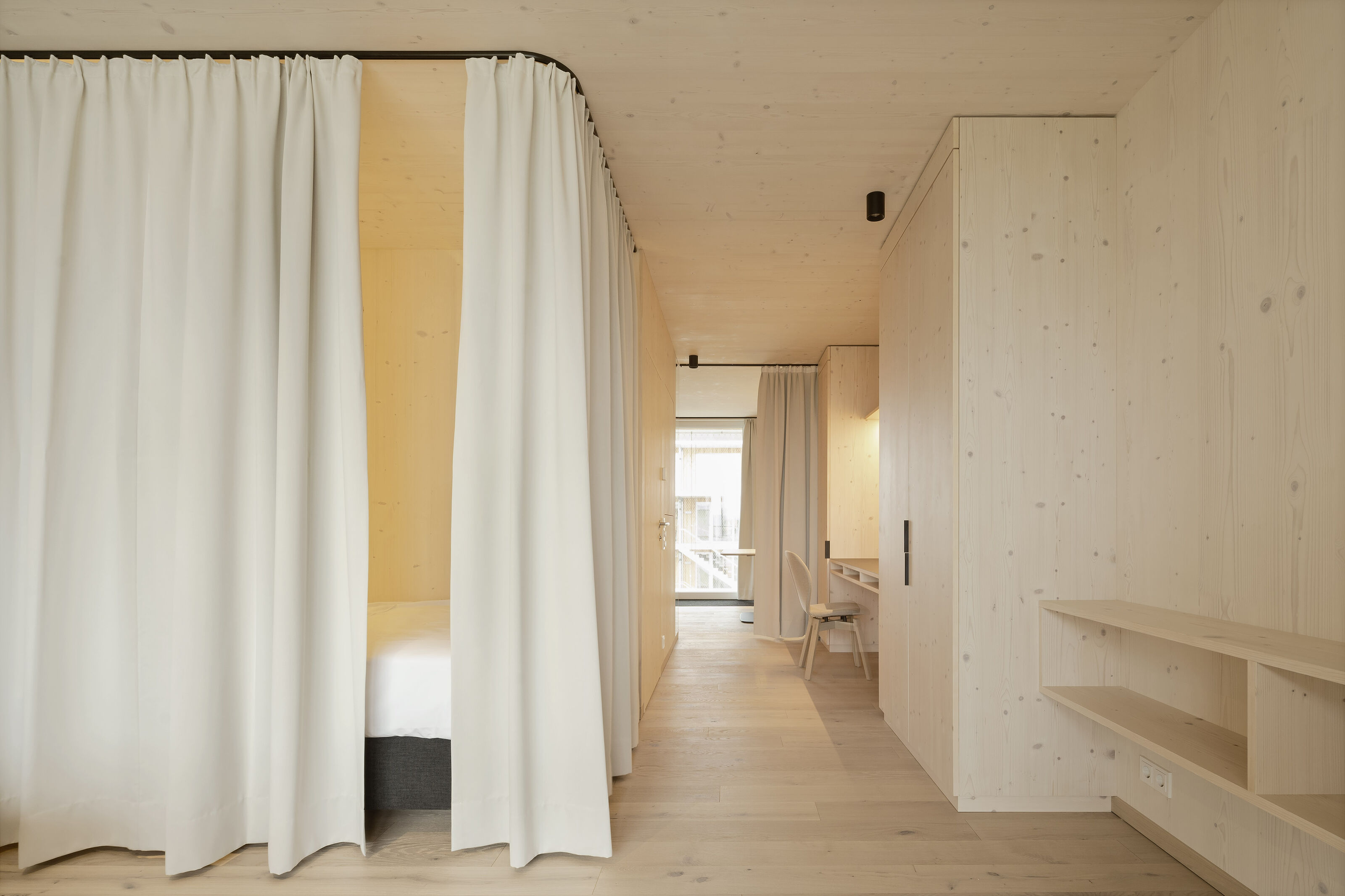 Holzmodul-Mikro-Apartments auf der EXPO REAL
