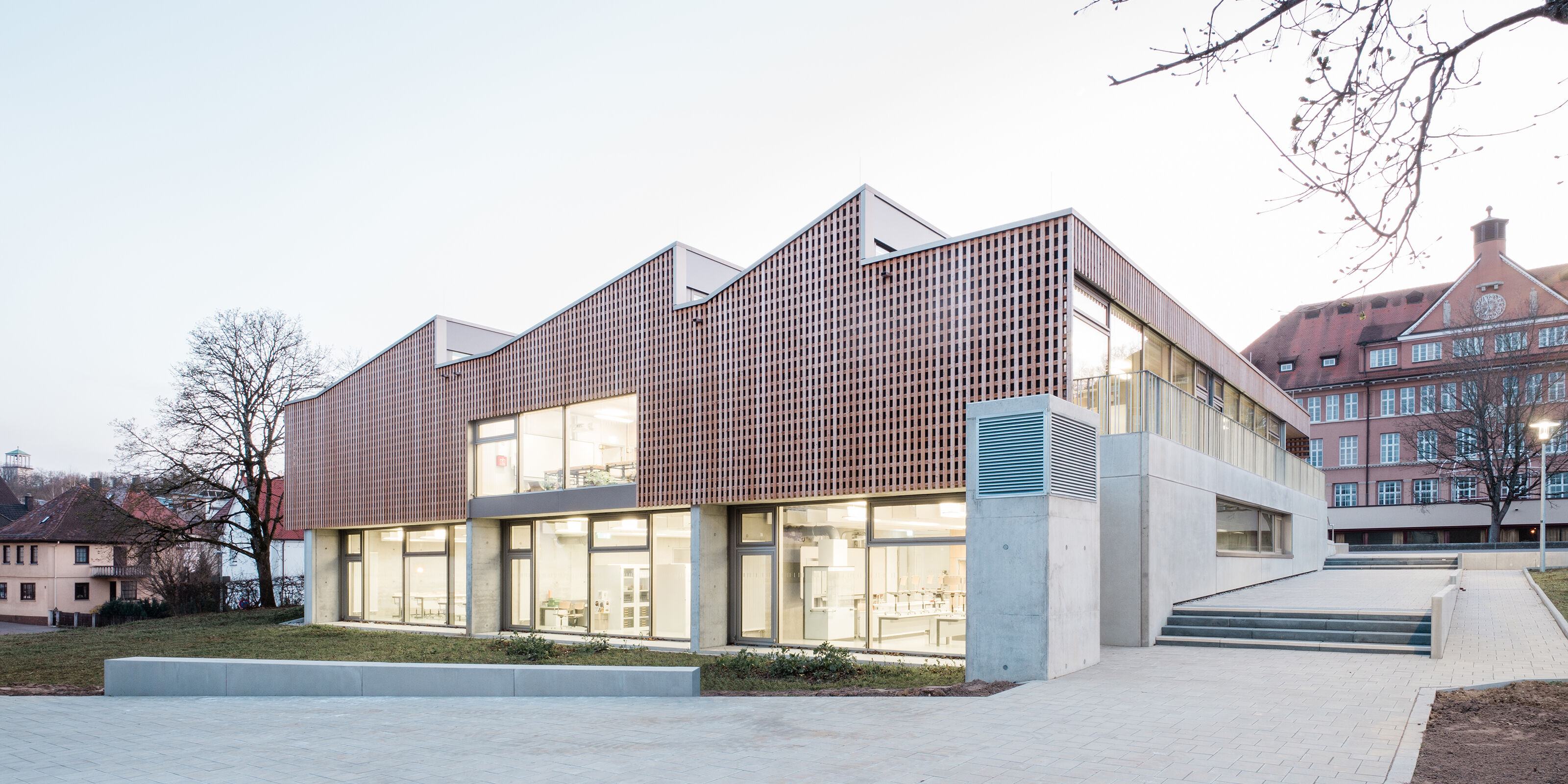 Kühle Schule ohne Klimaanlage?