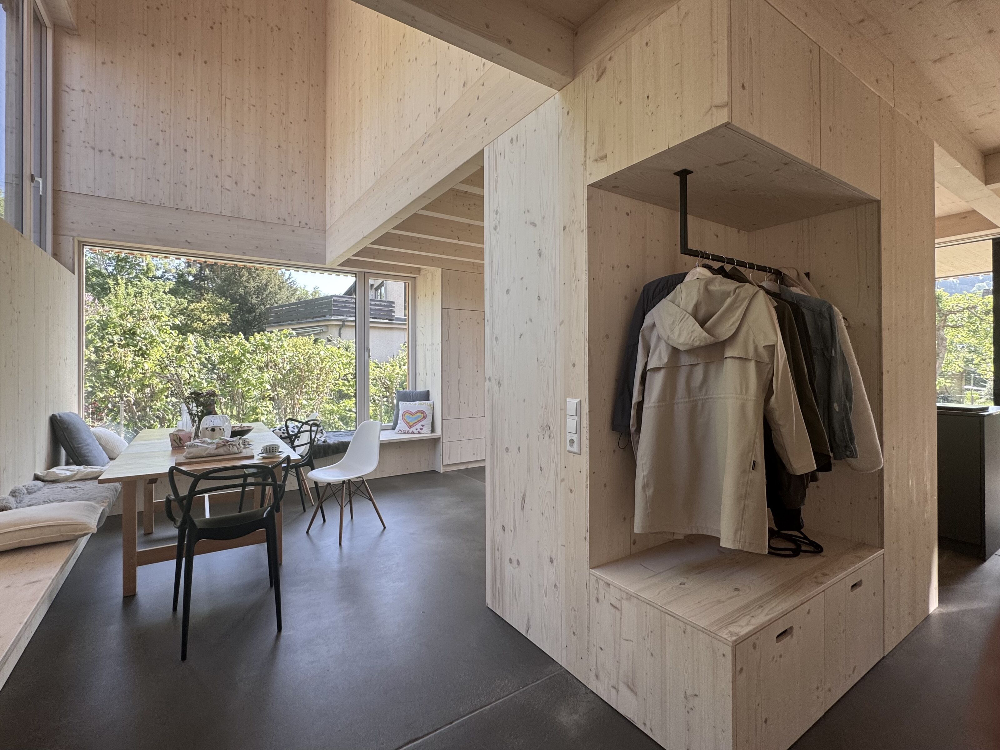 Unser Fertighaus: Das Holz-Effizienzhaus "Familienbande"